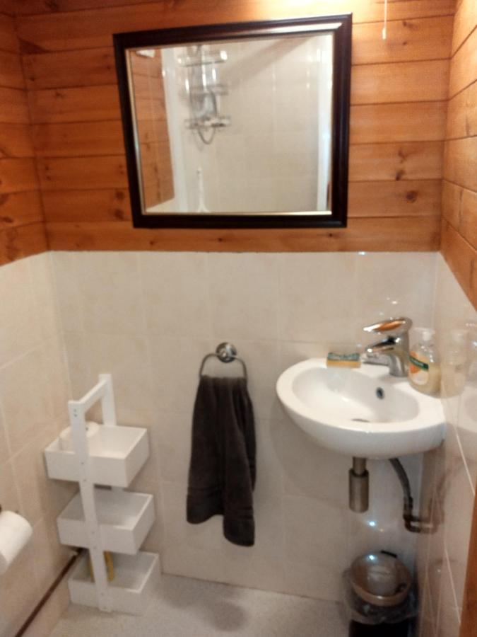 Self Contained Flat In Llanfyllin Powys Apartment Ngoại thất bức ảnh